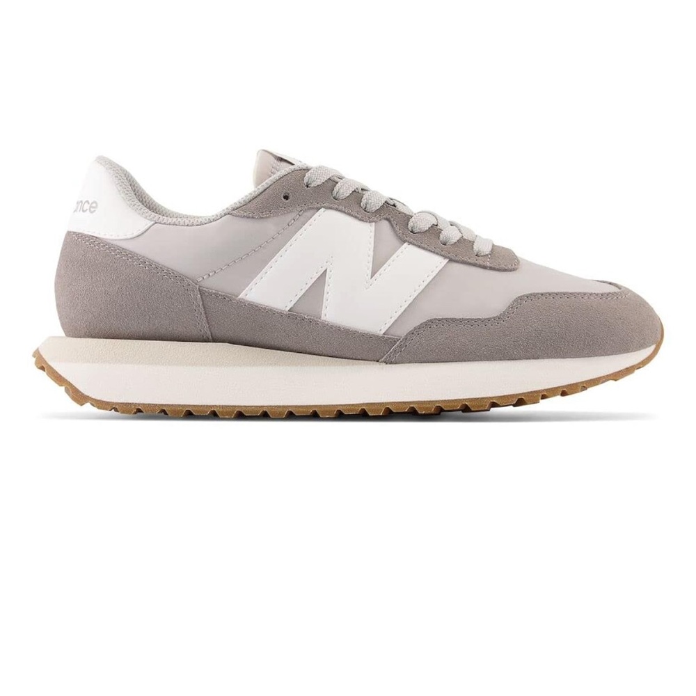 New Balance 237 Women’s Sneakers in Cream and Beige